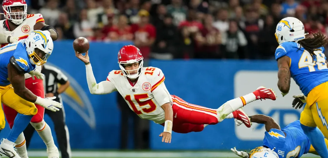 Daily Fantasy lineup generator illustration